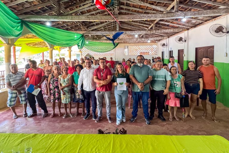 Entrega de CAR fortalece produção rural em Abaetetuba